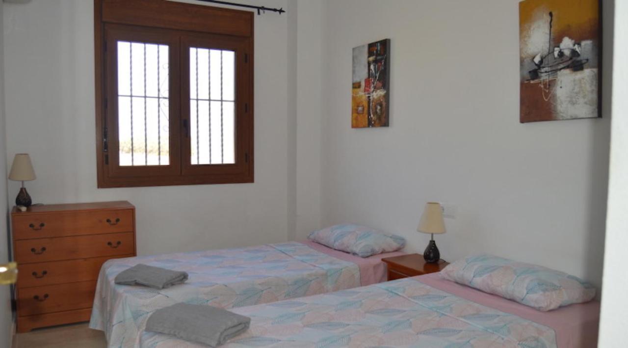 Villamartin, Lovely 2 Bed House, Short Walk To The Plaza. Orihuela Kültér fotó