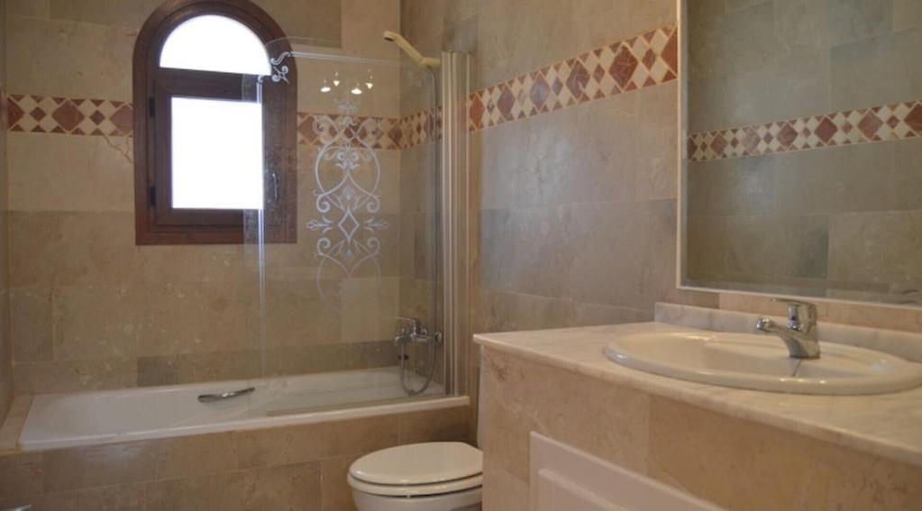 Villamartin, Lovely 2 Bed House, Short Walk To The Plaza. Orihuela Kültér fotó