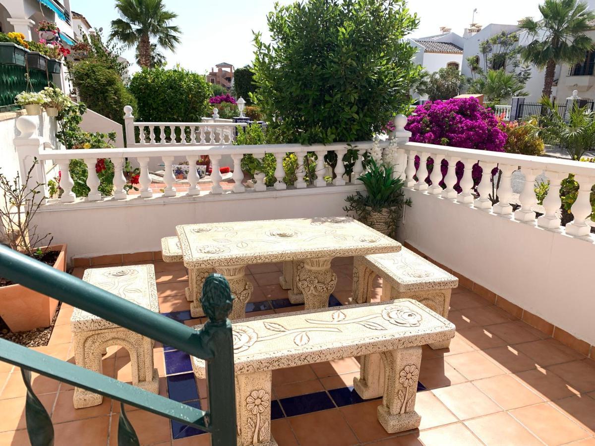 Villamartin, Lovely 2 Bed House, Short Walk To The Plaza. Orihuela Kültér fotó